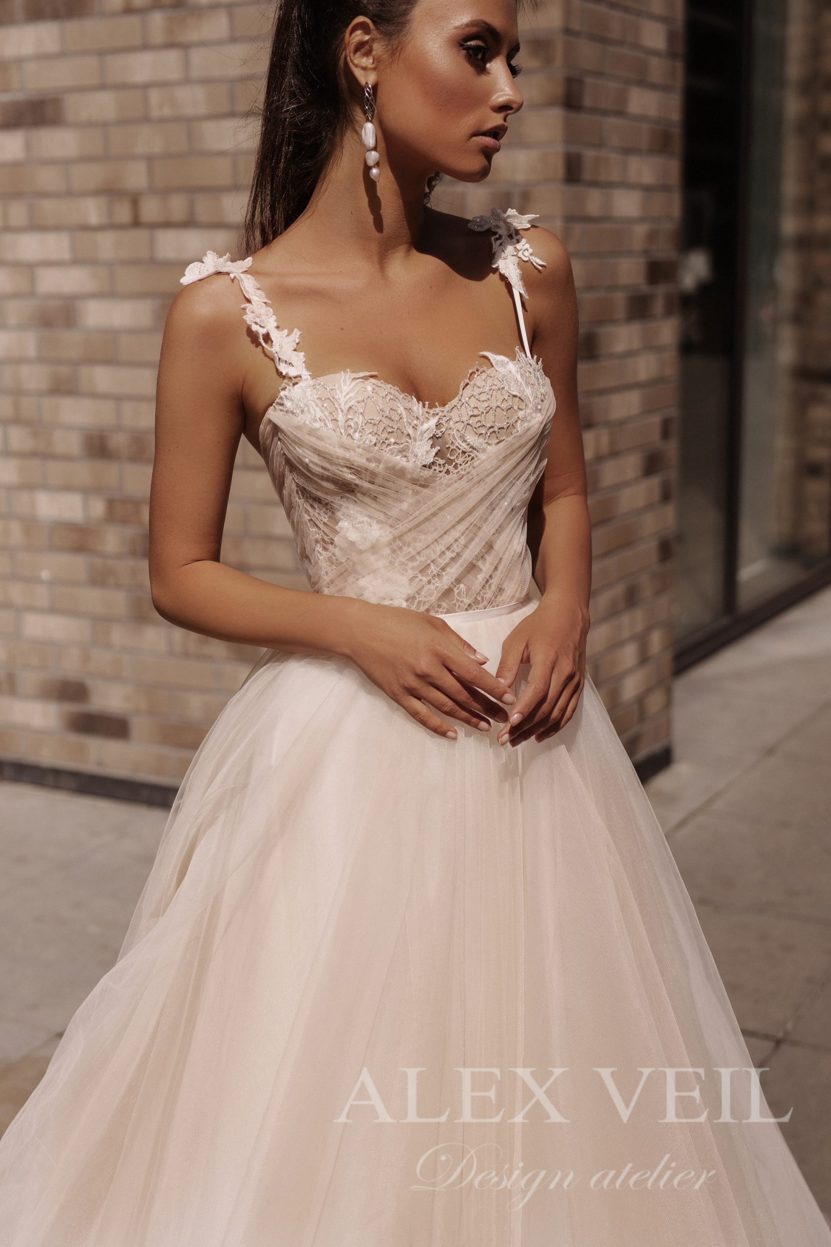 Antonia wedding dress - AlexVeil Bridal