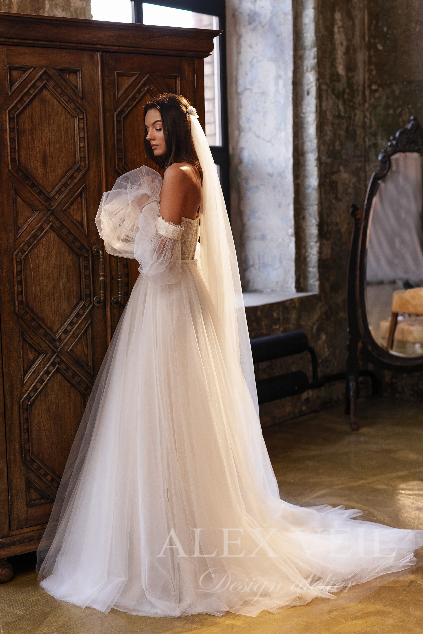 Wedding dress Celia (2 in one) - AlexVeil Bridal official store