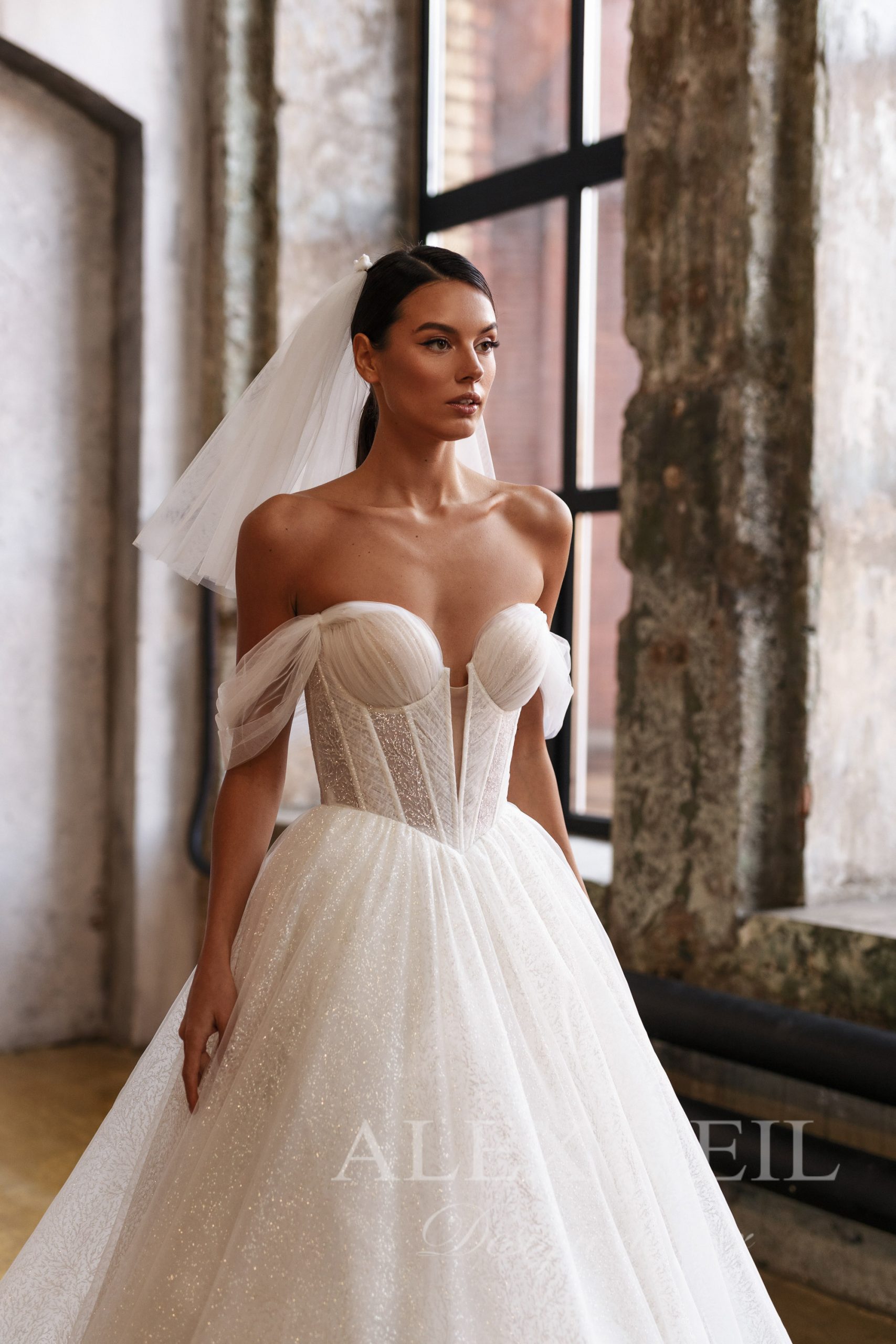 Joanne wedding dress - AlexVeil Bridal